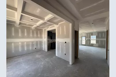 533 Ashley Heights Drive, Aberdeen, NC 28315 - Photo 2