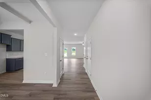 533 Ashley Hts Dr, Aberdeen, NC 28315 - Photo 6