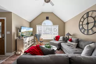 107 Apache Dr, Louisburg, NC 27549 - Photo 6