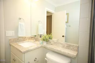 101 W Woodridge Dr, Durham, NC 27707 - Photo 26