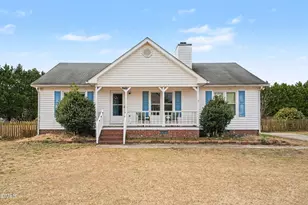 104 Bright Leaf Dr, Clayton, NC 27520 - Photo 1