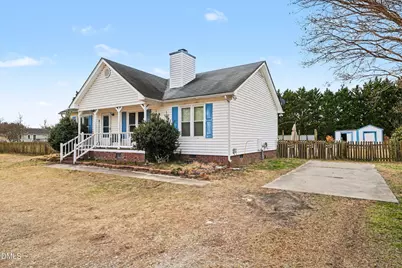 104 Bright Leaf Drive, Clayton, NC 27520 - Photo 4