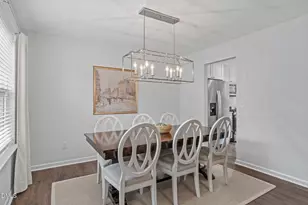 105 Sturminster Dr, Holly Springs, NC 27540 - Photo 4