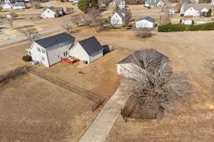 30 Woodcrest Dr, Youngsville, NC 27596 - Photo 40