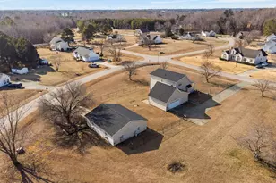 30 Woodcrest Dr, Youngsville, NC 27596 - Photo 38