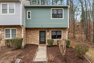 3622 Colchester St, Durham, NC 27707 - Photo 2