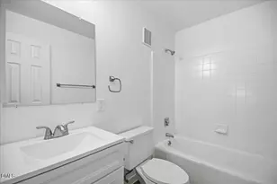 741 Bishops Park Dr, Raleigh, NC 27605 - Photo 28