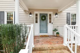 101 Loch Haven Ln, Cary, NC 27518 - Photo 4