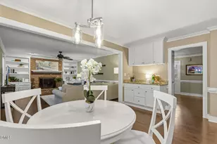 101 Loch Haven Ln, Cary, NC 27518 - Photo 16