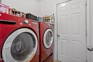 214 Larktree Ln, Fuquay-Varina, NC 27526 - Photo 26