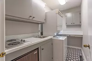 708 Constitution Dr, Durham, NC 27705 - Photo 26