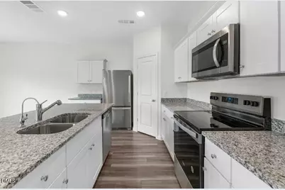 1460 Pond Overlook Drive, Nashville, NC 27856 - Photo 8