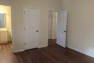 286 Linden Park Ln, Cary, NC 27519 - Photo 6