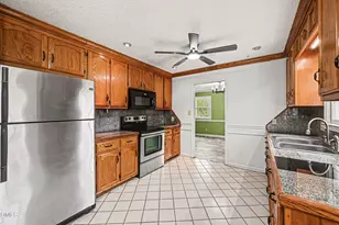 315 Dumont Dr, Hillsborough, NC 27278 - Photo 14