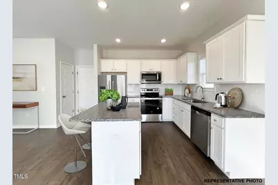 510 Springtooth Drive, Zebulon, NC 27597 - Photo 2