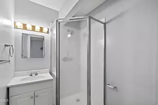 1130 Nottingham Cir, Cary, NC 27511 - Photo 18