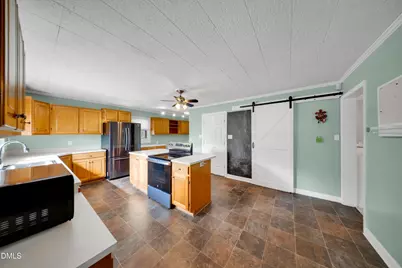 818 Lynn Road, Durham, NC 27703 - Photo 14