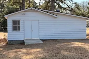 1509 Abattoir Rd, Coats, NC 27521 - Photo 4