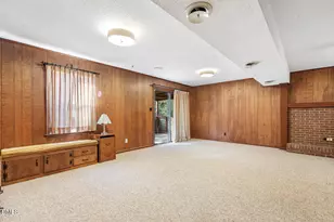 908 Tanglewood Dr, Cary, NC 27511 - Photo 32