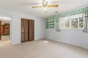 908 Tanglewood Dr, Cary, NC 27511 - Photo 44