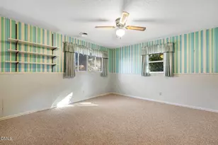 908 Tanglewood Dr, Cary, NC 27511 - Photo 42