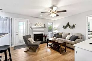 102 Choptank Ct, Cary, NC 27513 - Photo 2