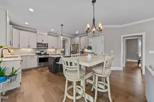 5705 Brayton Park Pl, Holly Springs, NC 27540 - Photo 8