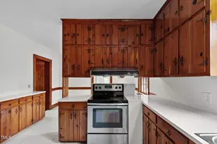 221 Whitfield St, Enfield, NC 27823 - Photo 14