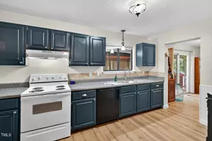 111 Hidden Valley Dr, Chapel Hill, NC 27516 - Photo 14