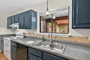 111 Hidden Valley Dr, Chapel Hill, NC 27516 - Photo 16