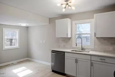 602 Mitchell Street, Burlington, NC 27217 - Photo 6