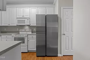 8340 City Loft Ct, Raleigh, NC 27613 - Photo 10