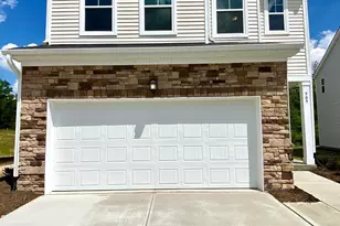 909 Aspen Pointe Trl, Zebulon, NC 27597 - Photo 1