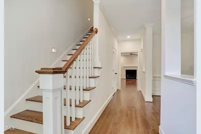 814 Cotton Exchange Court, Raleigh, NC 27608 - Photo 6