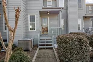 8713 Plantation Dr, Emerald Isle, NC 28594 - Photo 2