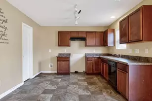 813 Pitch Pine Dr, Creedmoor, NC 27522 - Photo 10