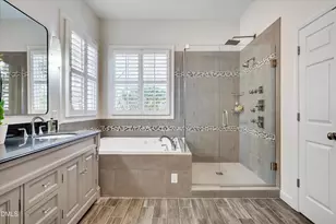 101 Hogan Woods Cir, Chapel Hill, NC 27516 - Photo 38