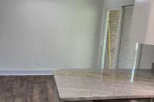 5612 Falls of Neuse Rd, Raleigh, NC 27609 - Photo 4