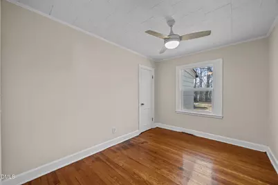 915 Turrentine Street, Burlington, NC 27215 - Photo 12