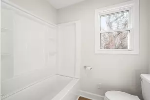 1659 W Darden Rd, Clinton, NC 28328 - Photo 16