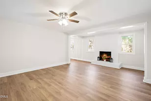 1659 W Darden Rd, Clinton, NC 28328 - Photo 4