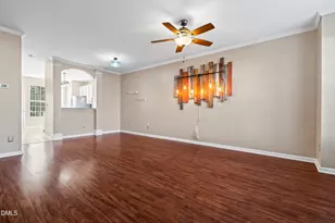 5733 Corbon Crest Ln, Raleigh, NC 27612 - Photo 6