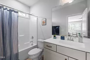 70 Bluffwood Ave, Chapel Hill, NC 27516 - Photo 32