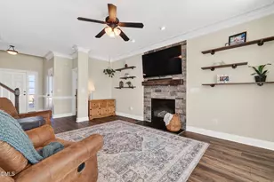 102 Wood Valley Dr, Four Oaks, NC 27524 - Photo 6