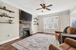 102 Wood Valley Dr, Four Oaks, NC 27524 - Photo 4