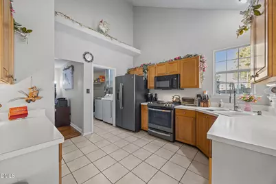 208 Trailview Drive, Cary, NC 27513 - Photo 14