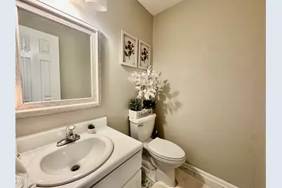 2106 Walnut Bluffs Lane, Raleigh, NC 27610 - Photo 8