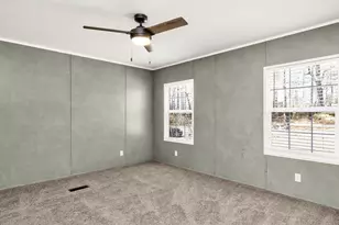 323 Aquilla Rd, Benson, NC 27504 - Photo 14