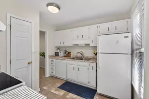 704 Benchmark Dr, Raleigh, NC 27615 - Photo 12