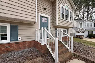 109 Carmel Woods Ct, Wake Forest, NC 27587 - Photo 2